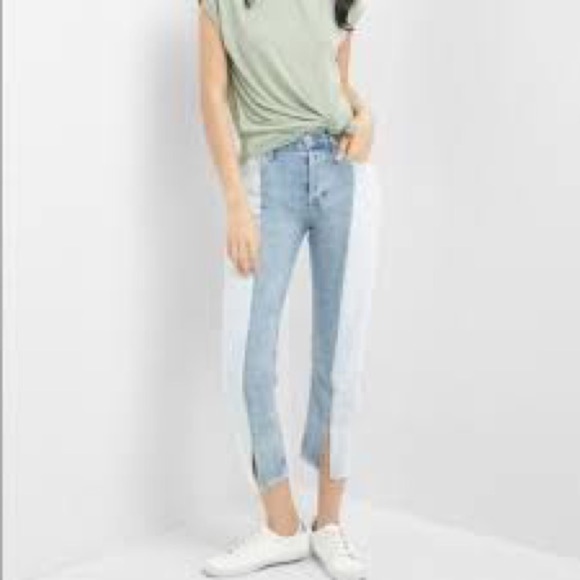 GAP Super High Rise Straight Crop Light Indigo Jeans Size 27 - Picture 1 of 4